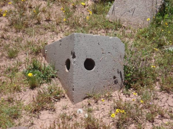 drill hole Puma Punku