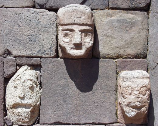 puma-punku-faces